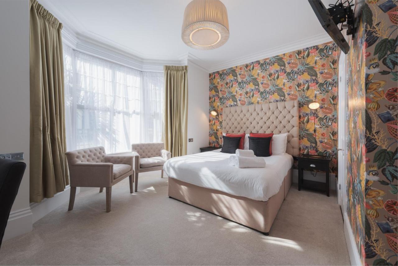 Florence Suite Boutique Hotel And Restaurant Портсмът Екстериор снимка