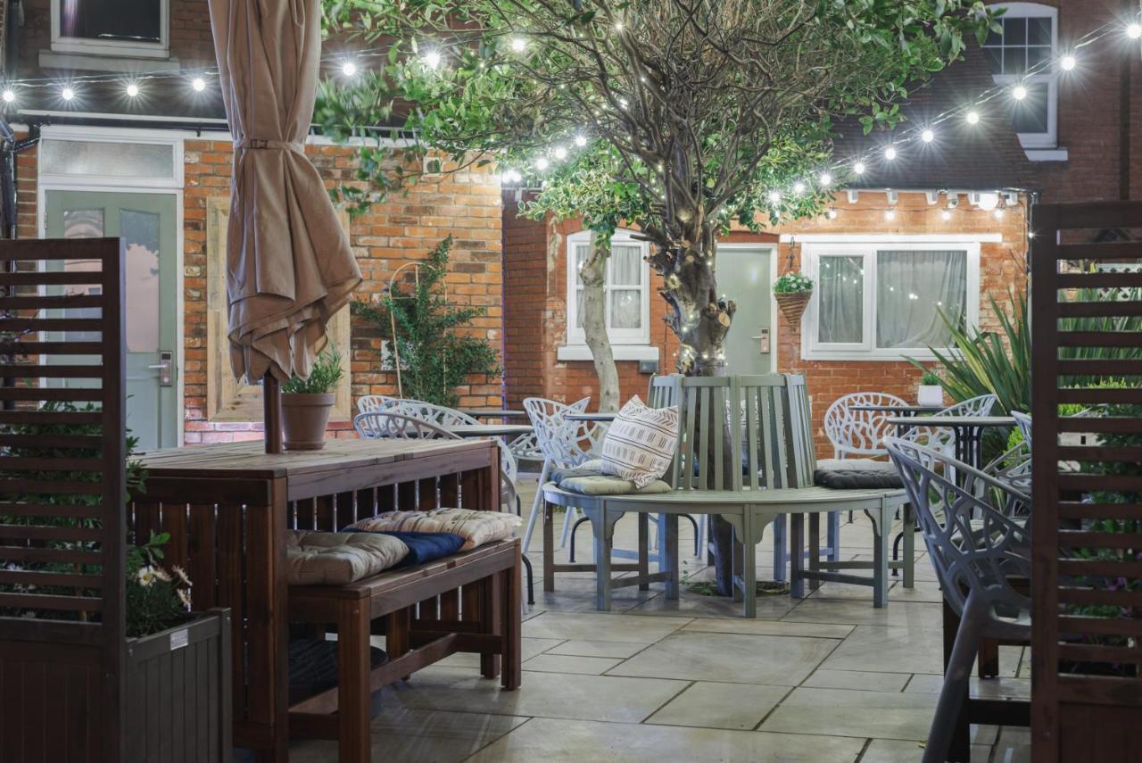 Florence Suite Boutique Hotel And Restaurant Портсмът Екстериор снимка