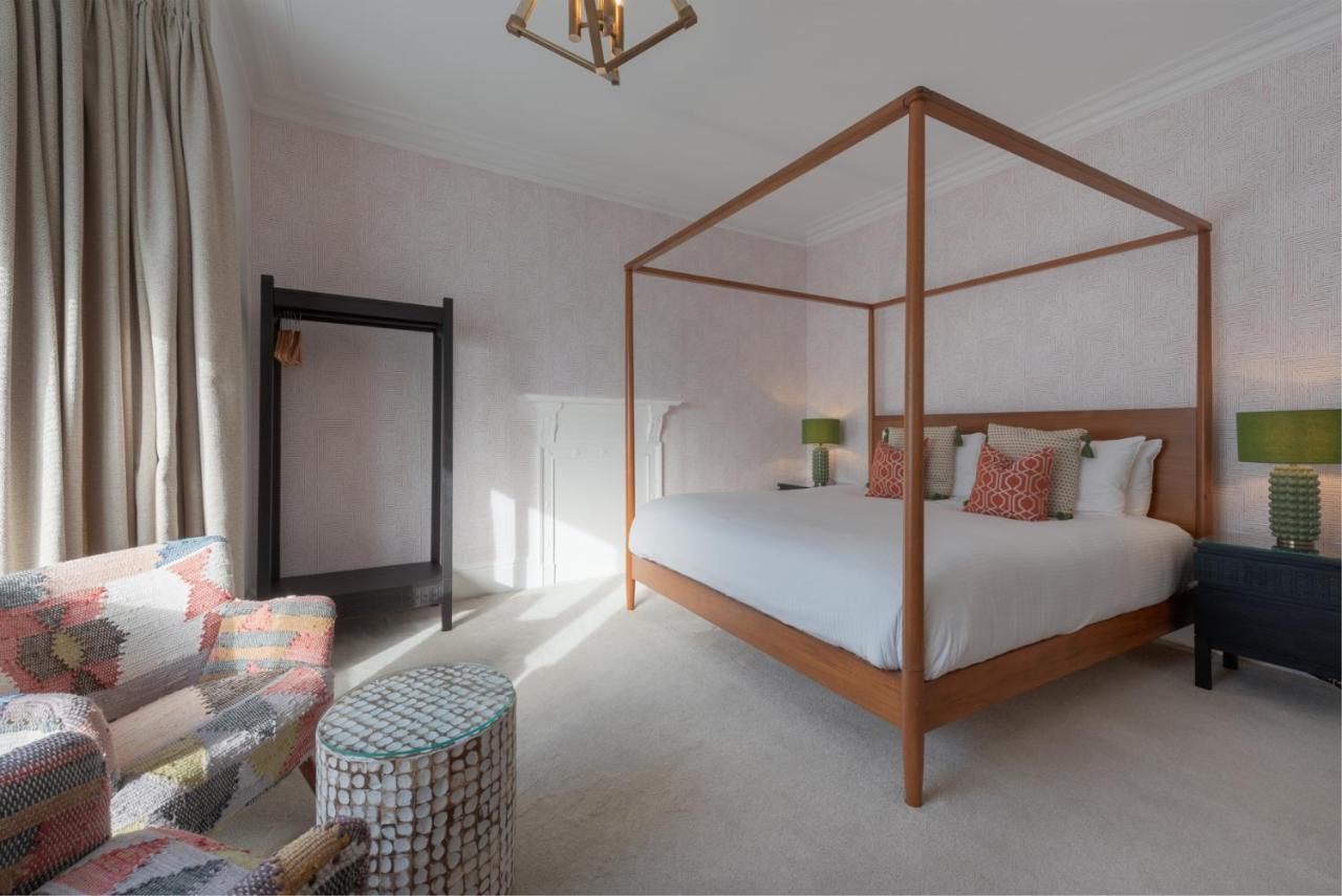 Florence Suite Boutique Hotel And Restaurant Портсмът Екстериор снимка